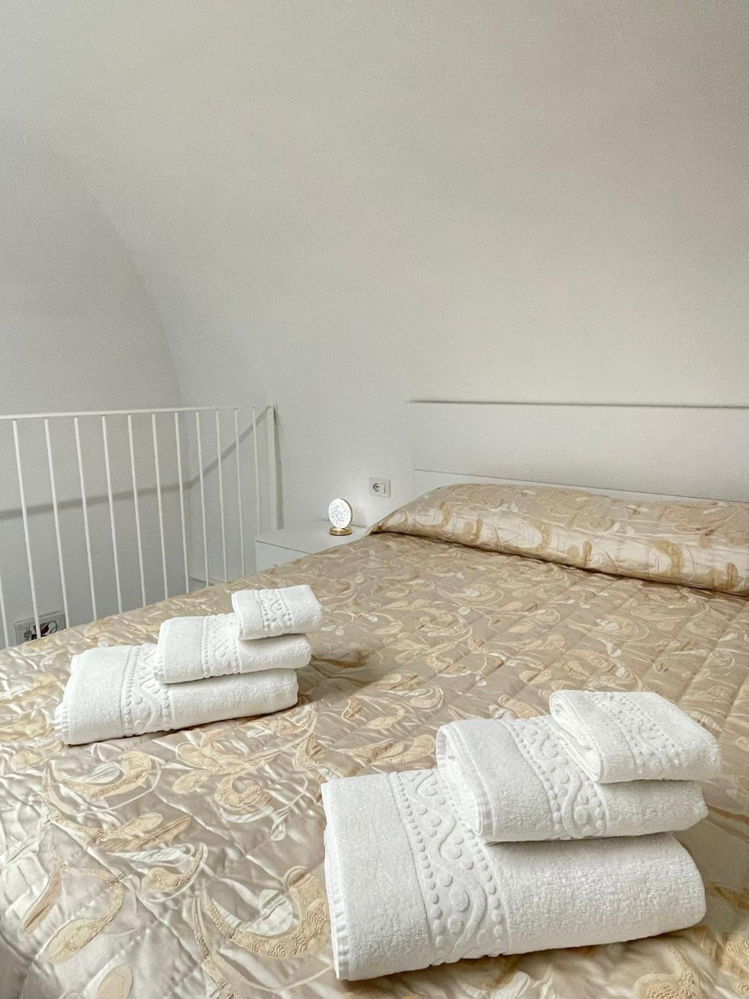 Nina'S House Apartment Торе Анунциата Екстериор снимка